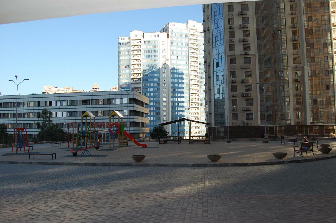 Arcadia 2-Х Комнатные Апартаменты Odessa Buitenkant foto